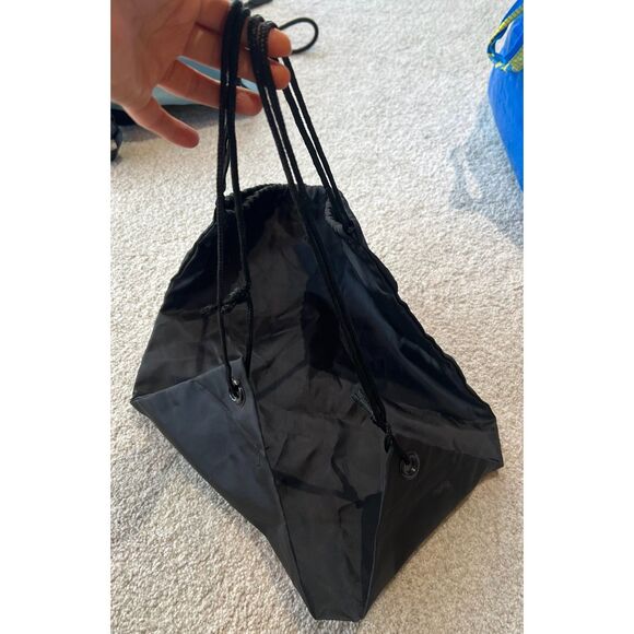 NWOT Adidas Drawstring Backpack - Picture 2 of 7